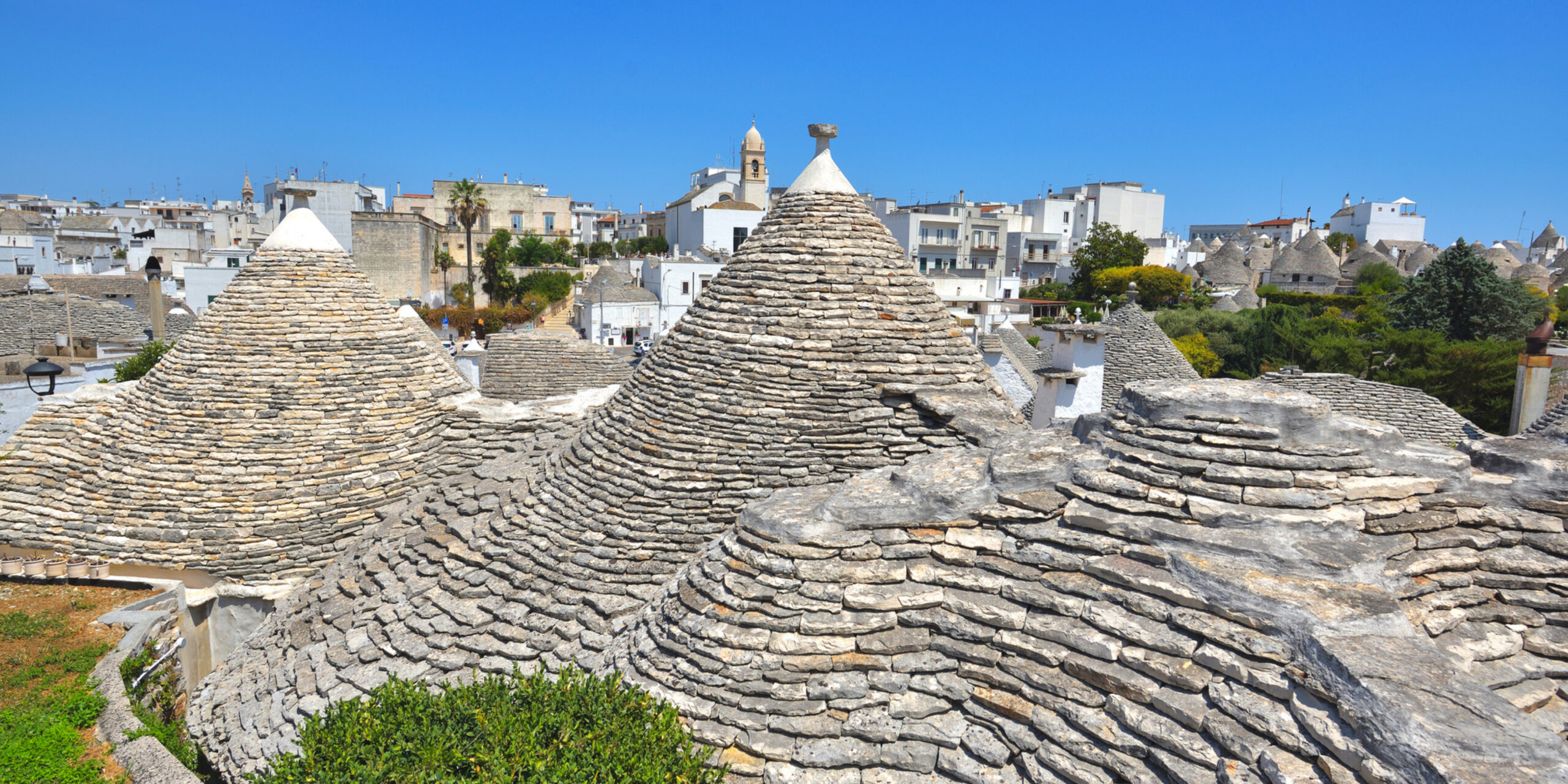 Puglia by Air: The Best Airports for Visiting Italy’s Sunny South